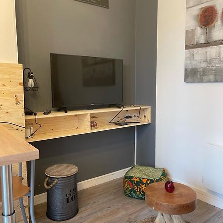 Logement entier: Appartement avec Terrasse Quartier de la Gare Amboise Extérieur photo